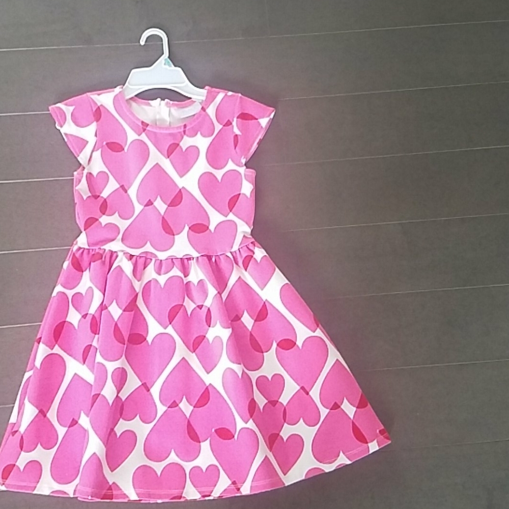 Girls dress